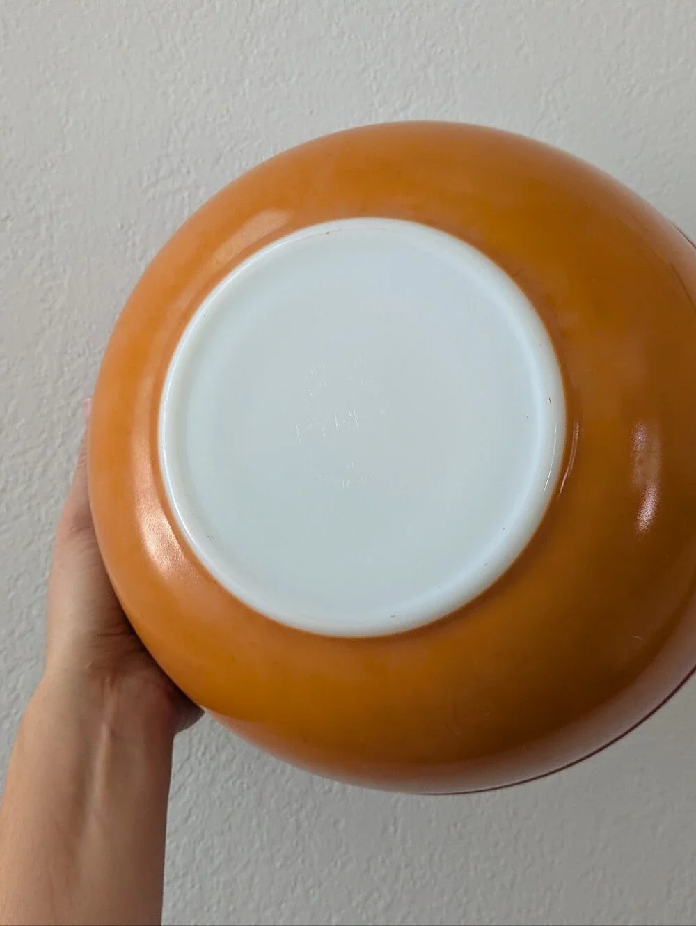Vintage Pyrex Large 4 Qt MixingBowl 404 Flameglo Red Orange Ombre